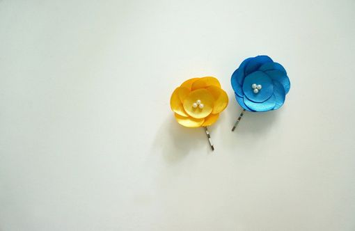 Custom Made Blue And Yellow Hair Pins For Bridesmaids And Flower Girls