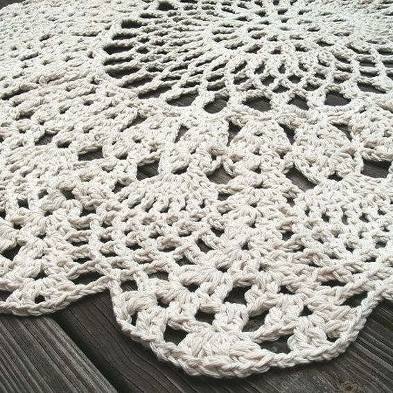 Hand Made Cotton Crochet Rug In Large 42" Circle Pineapple Lacy Pattern