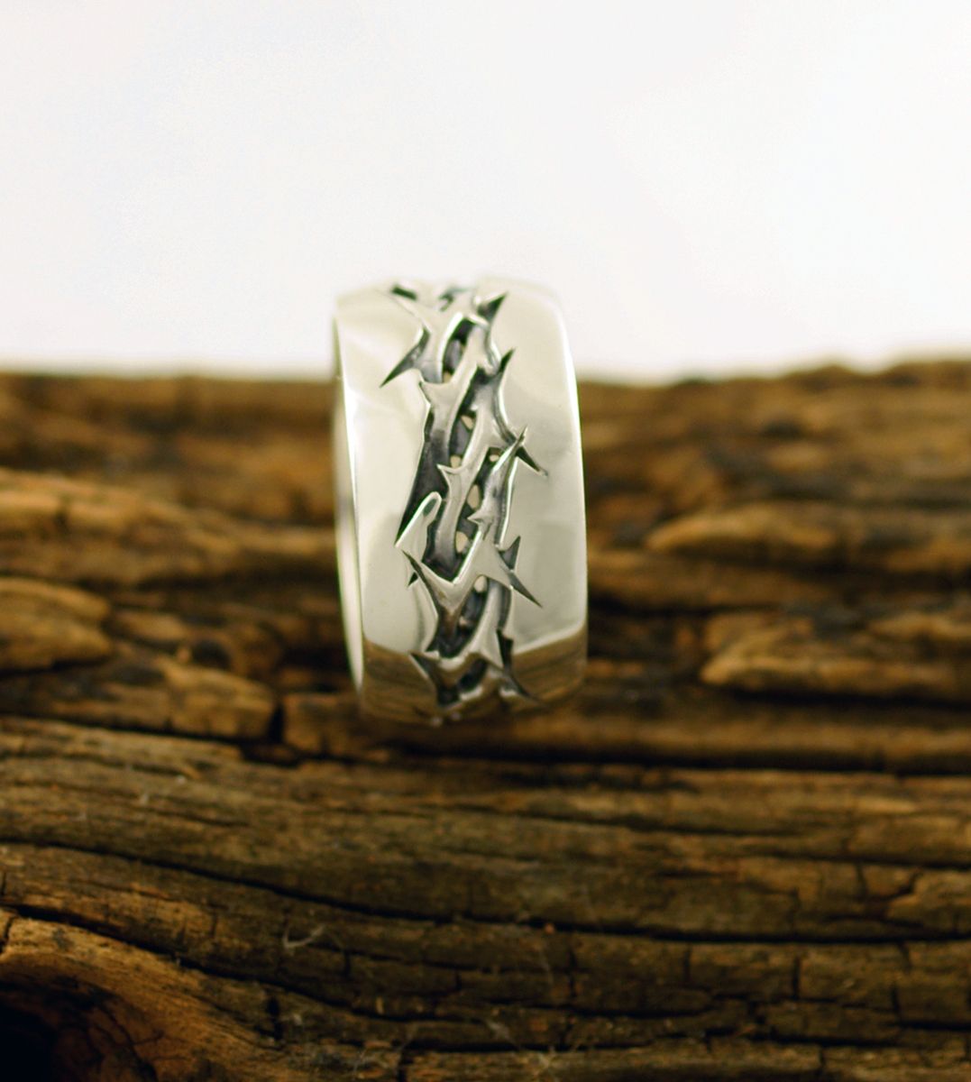 Crown of thorns mens wedding ring