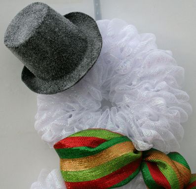 Custom Made Frosty The Snowman Mesh Wreath
