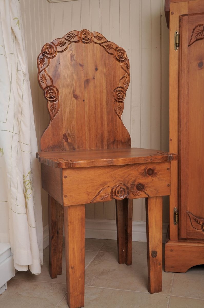 Hand Made Ariel, The Decorative Entry Chair by Eugenie Woodcraft