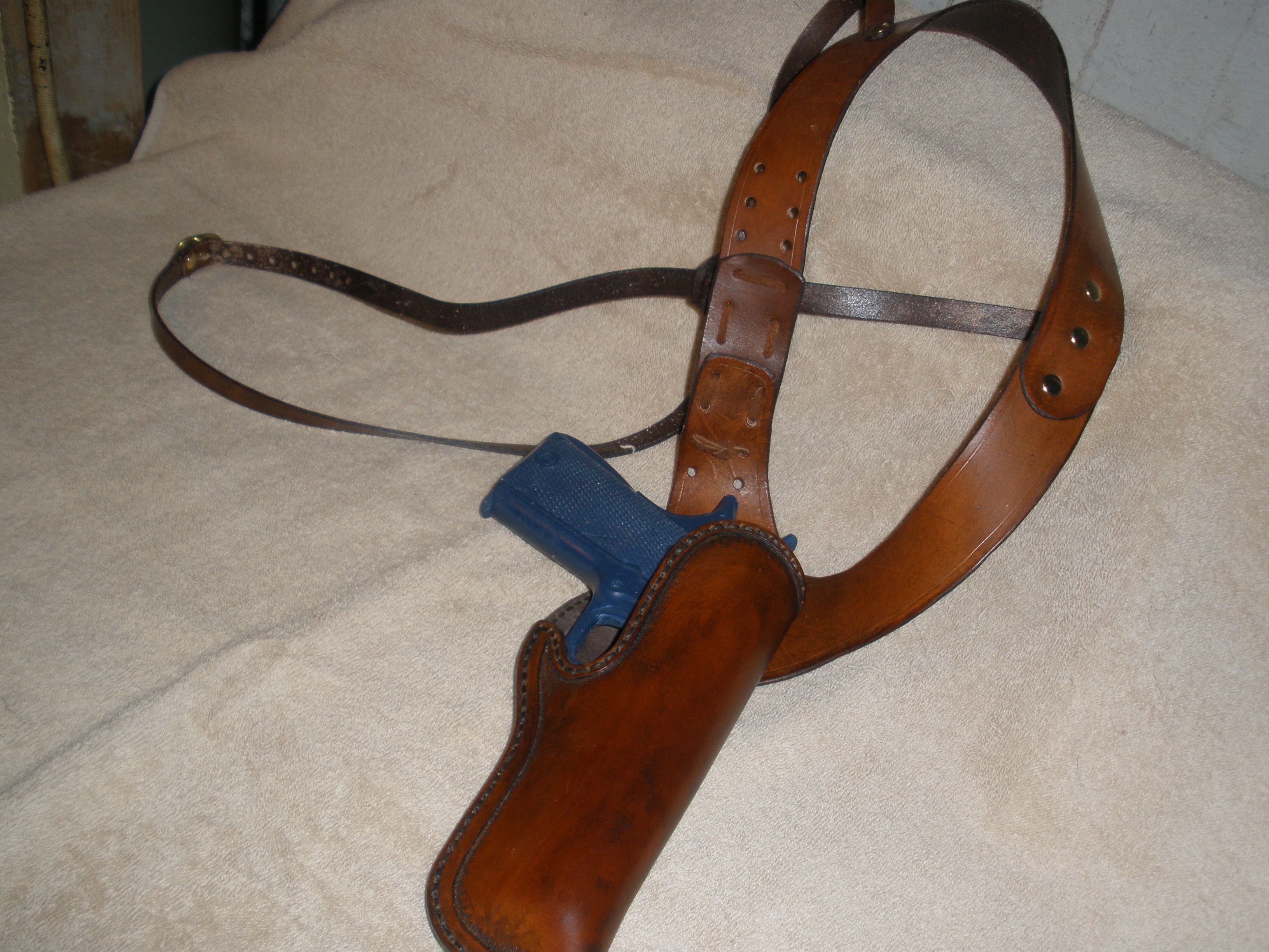 Custom Shoulder Holster by OAKENLOAF LEATHERS