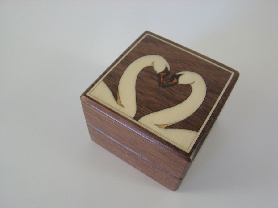 Engraved engagement ring box