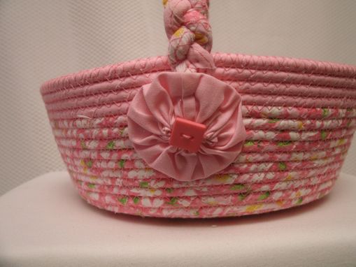 Custom Made Cloth Basket W/Handle - Coiled - Clothesline Handwrapped In Fabric. Medium Round -Pink.