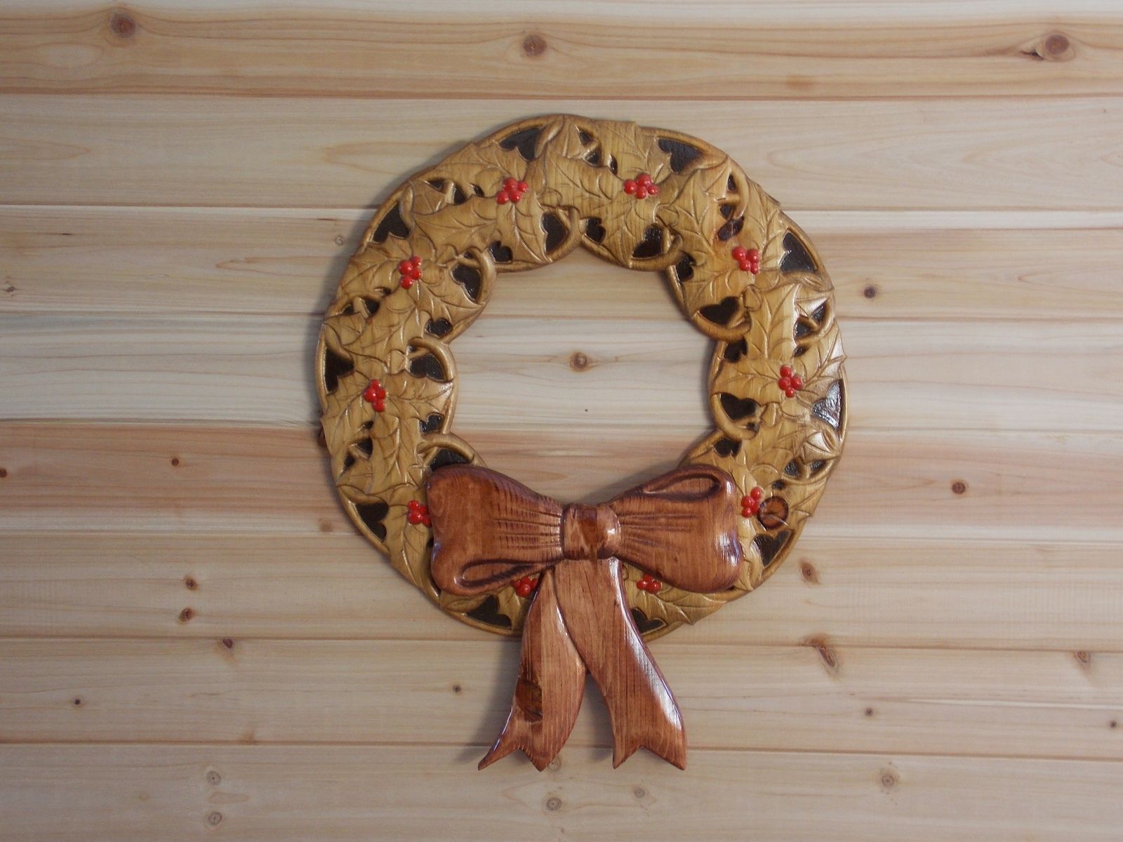 Custom Made Wreath Wood Art Wall Hanging Hand Painted Cherry Pine