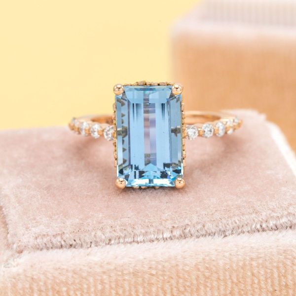 This 3.52ct aquamarine shows how the blue color comes through in large cuts for this gem.