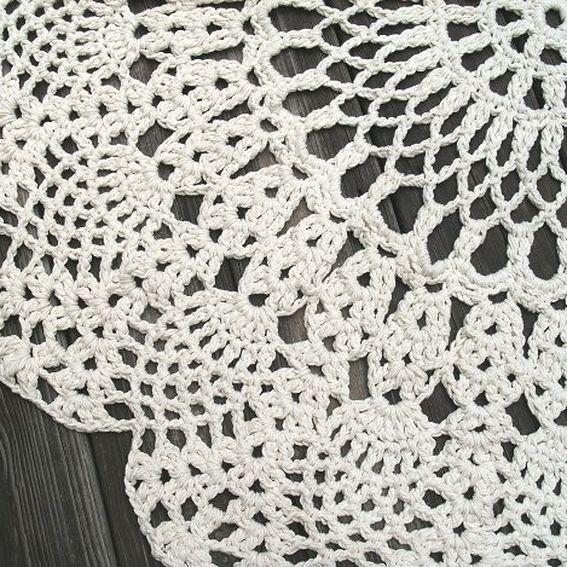 Hand Made Cotton Crochet Rug In Large 42" Circle Pineapple Lacy Pattern
