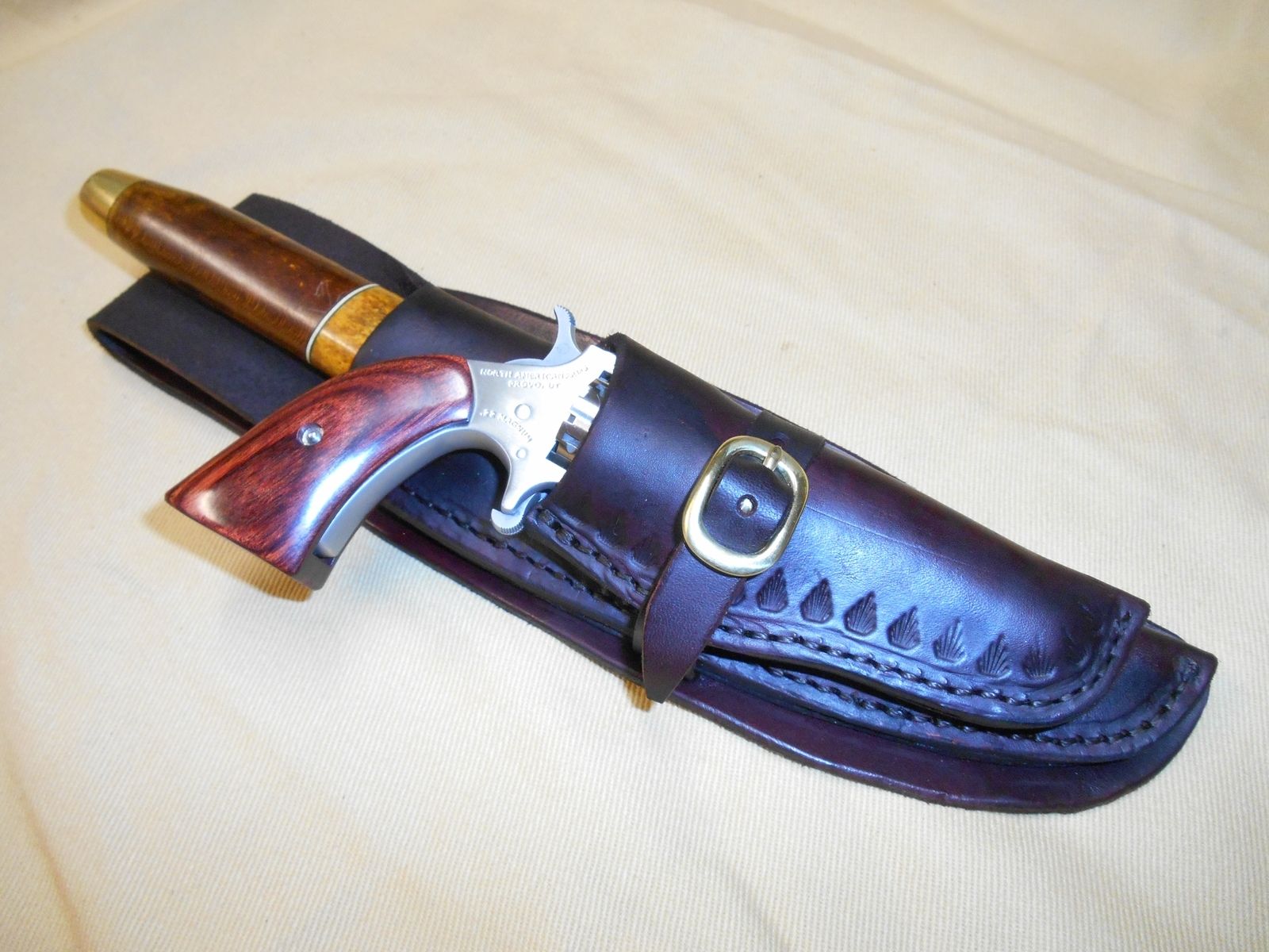 Handmade Holster/Sheath Combo by Alamo Custom Leather
