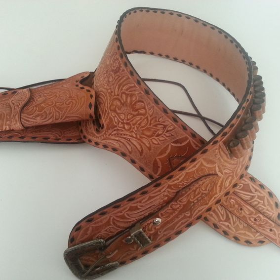 Custom Leather Gun Holster And Belt by Ricardo Trevino's Custom Leather
