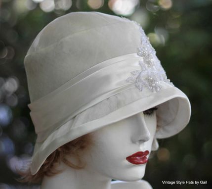 Custom Made 1920s Great Gatsby Wedding Party Cloche Hat In White Velvet Lace Pearls And Sequins