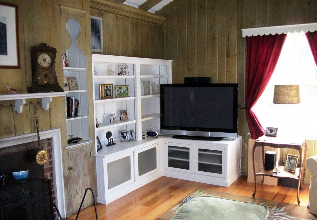 Custom Made Corner BuiltIn Bookcases by Borders Woodworks