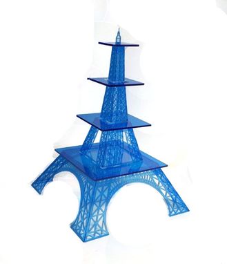 Custom Made Acrylic Eiffel Tower Cake Stand