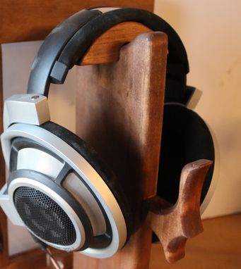 Custom Made Woodwarmth Ultimate Headphone Stand