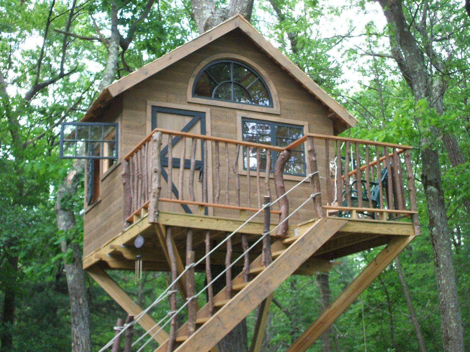 Unique 70 Tree House Plans