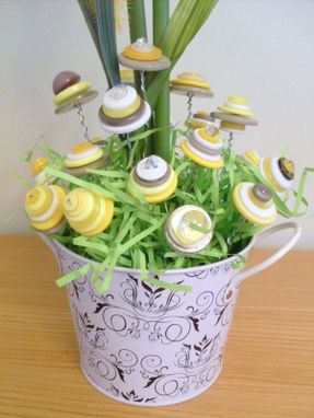 Custom Made Calla Lily And Yellow Buttons Bridal Bouquet