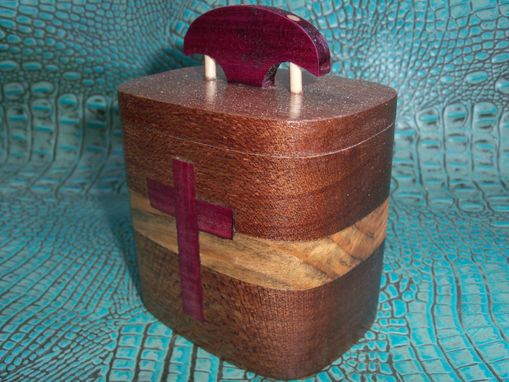 Custom Made Hardwood Keepsake Box With Purpleheart Cross Inlay