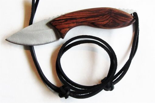 Custom Made Skinner Knife - Cocobolo Wood Handle - Stainless Steel Blade - Black Leather Sheath