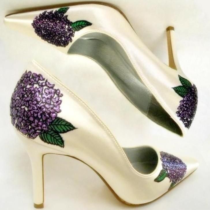 Hand Crafted Wedding Shoes Hand Painted Hydrangeas Ivory Pumps by  NoryfromBOCA 