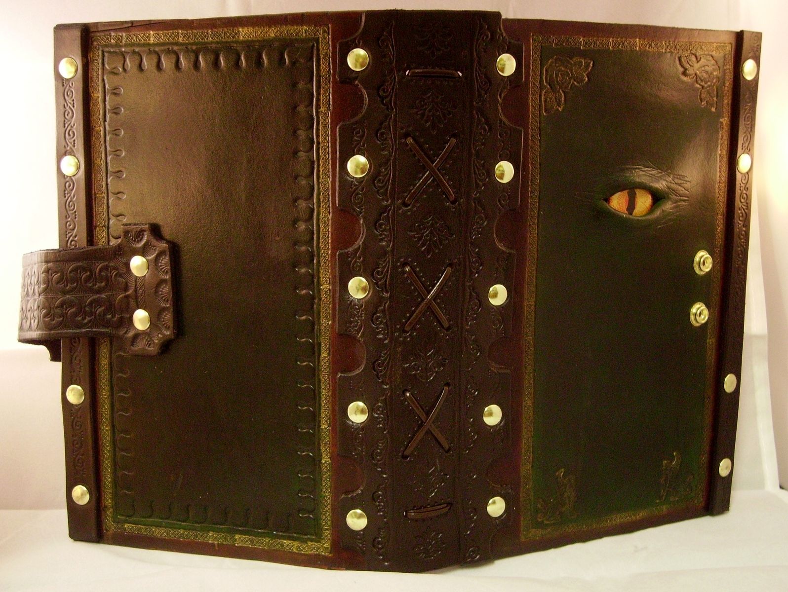 Hand Made Handcrafted Leather Kindle Nook Cover by Gene's Leather Stuff