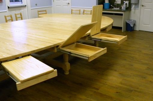 Custom Made Collaborative Learning Oval School Tables