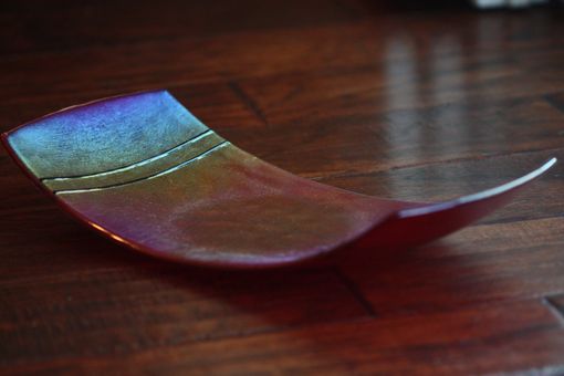 Custom Made Curved Glass Platter With Iridiscent Red Design