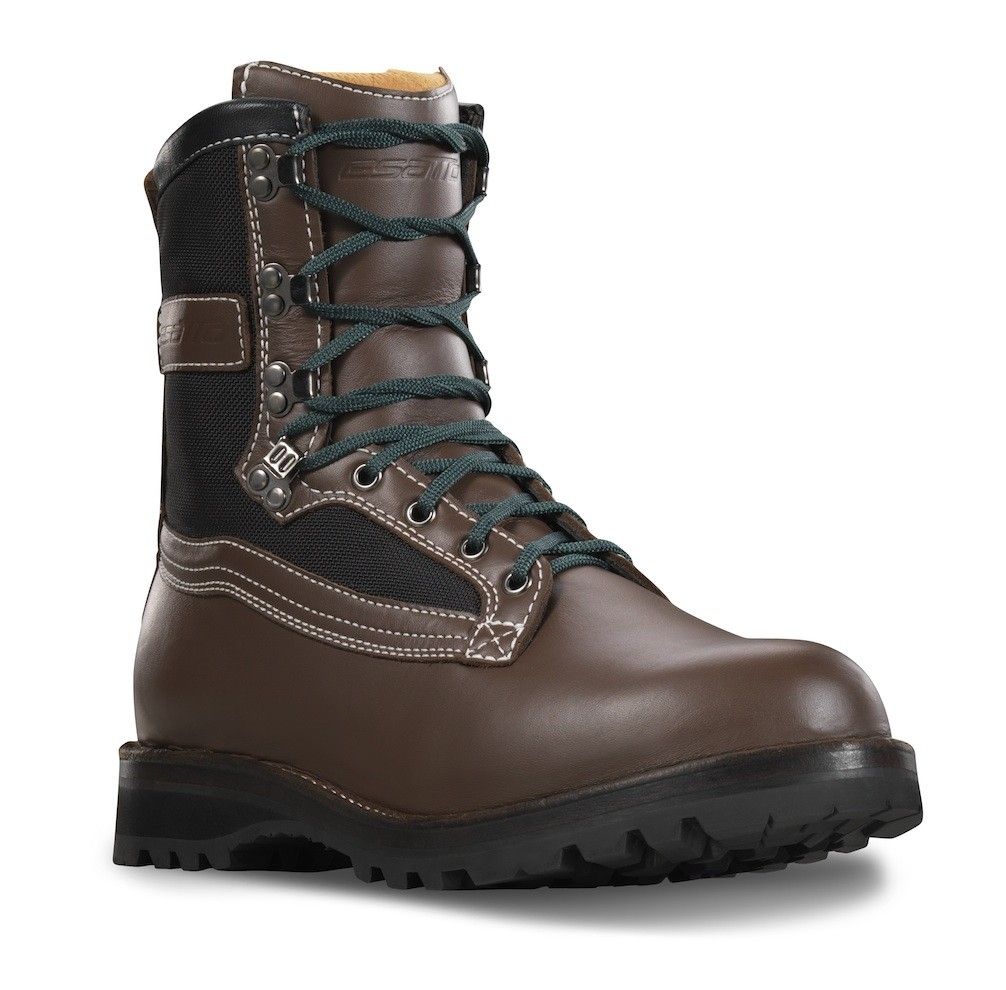 slip on checkerboard vault