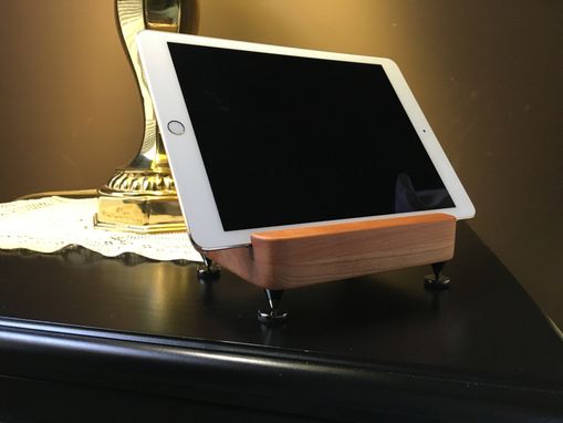 Custom Made Hand Crafted Ipad And Iphone Stands