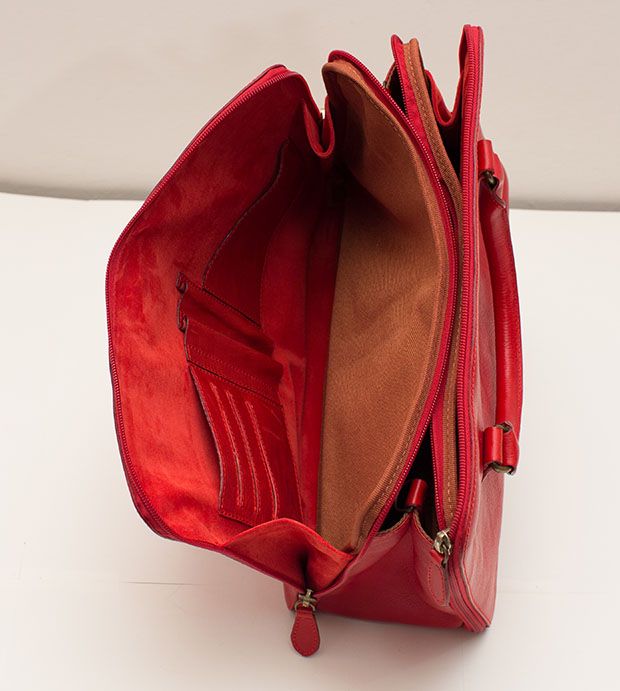 Hand Crafted Elegant Leather Handbag, Made In Italy, by MKN Italy, LLC