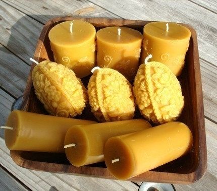 Custom Made Pure Local Beeswax // Carved Egg // Set Of 3