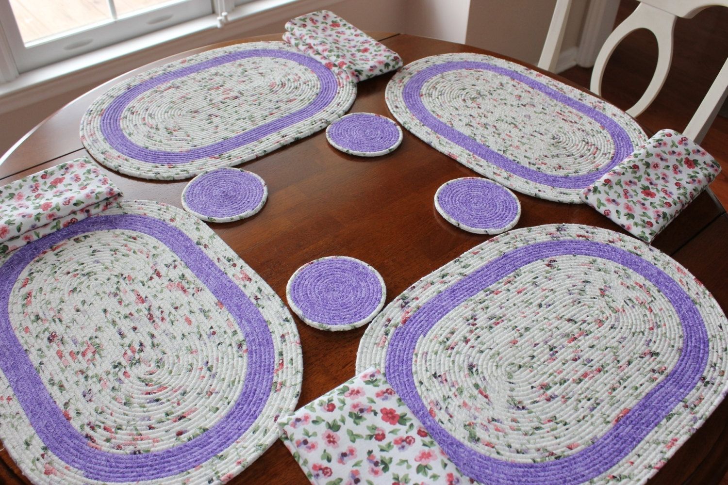 Hand Crafted Fabric Placemat, Napkin And Coaster Set Oval Dining
