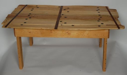 Custom Made Coffee Table From Salvaged Forklift Pallet Wood