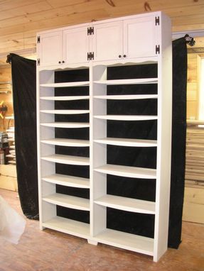 Custom Made Bookshelves With Cabinets