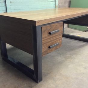 Custom Desks Executive Desks Custommade Com