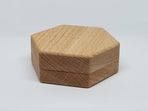Custom Made Red Oak "Honeycomb" Hexagonal Hardwood Dice Box For Polyhedral Dice