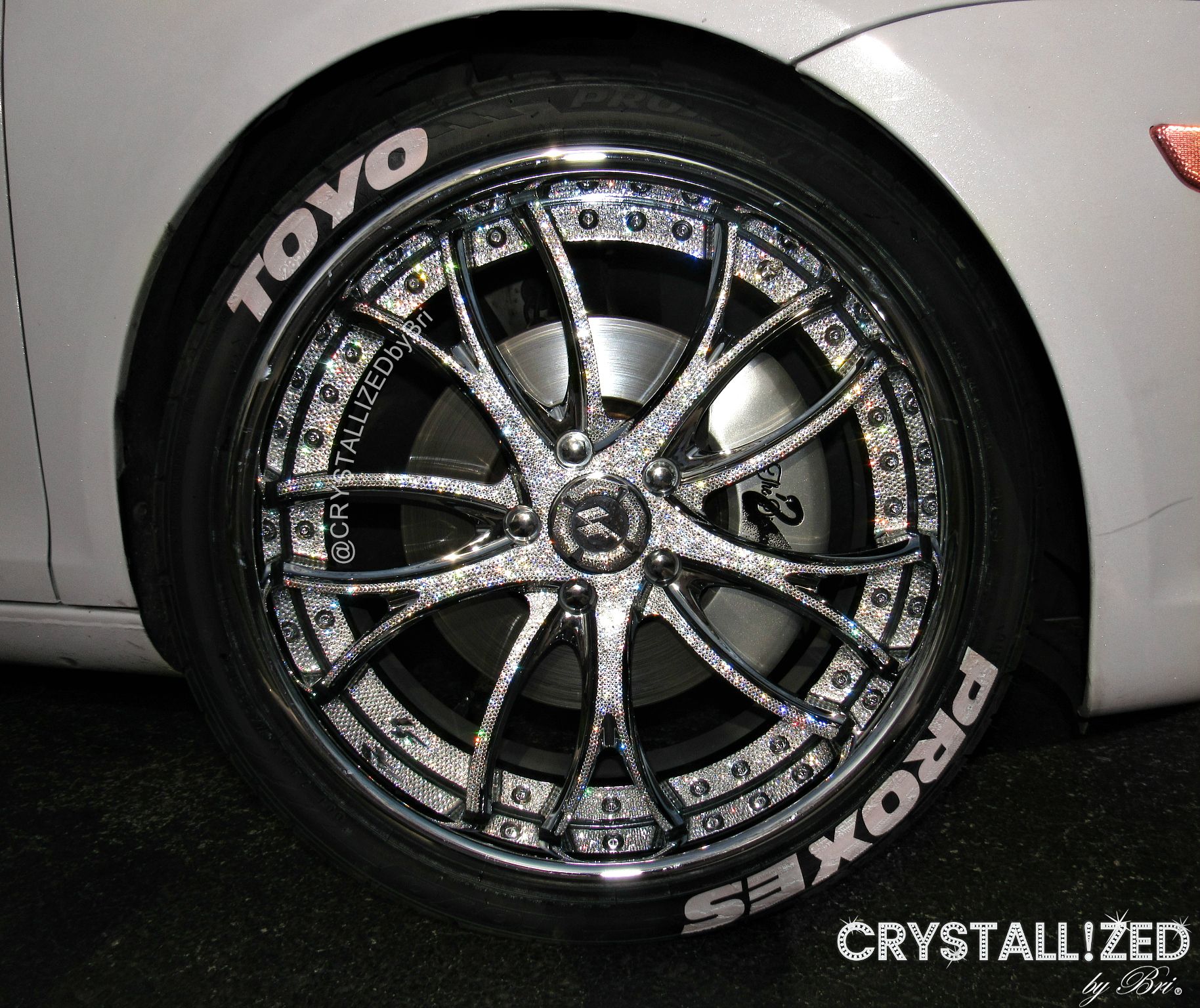 Hand Crafted Custom Crystallized Wheels Set Of 4 Rims Car Bling Genuine