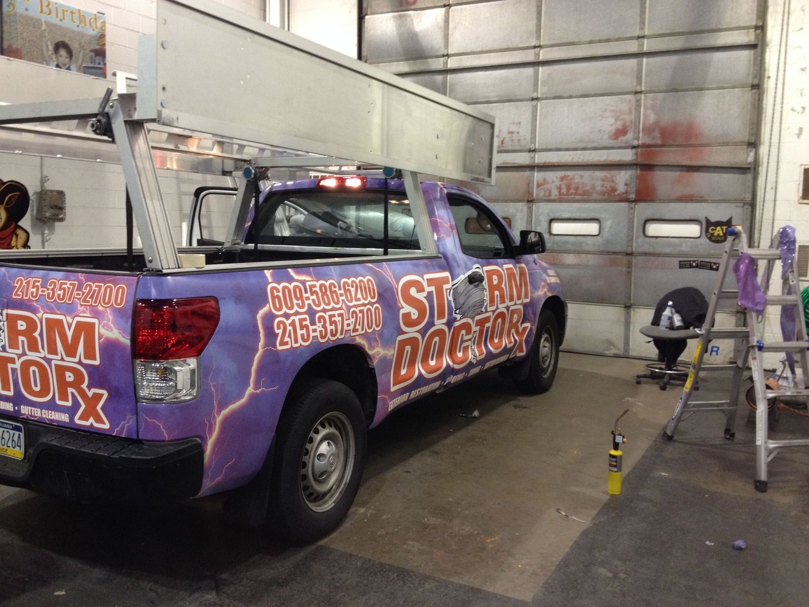 Custom Made Banners And Stickers by Acrylic/ Metal /Sign Works