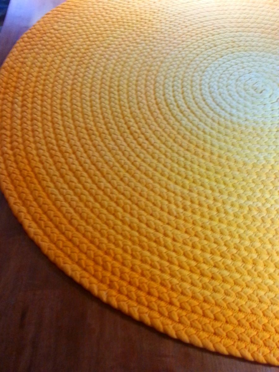 Hand Made Cotton Braided Area Rug In Bright Yellow Ombre Round Or