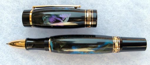 Custom Made Pens, Razors Made Of Acrylics And Resins.  Fiber Materials And Stone.