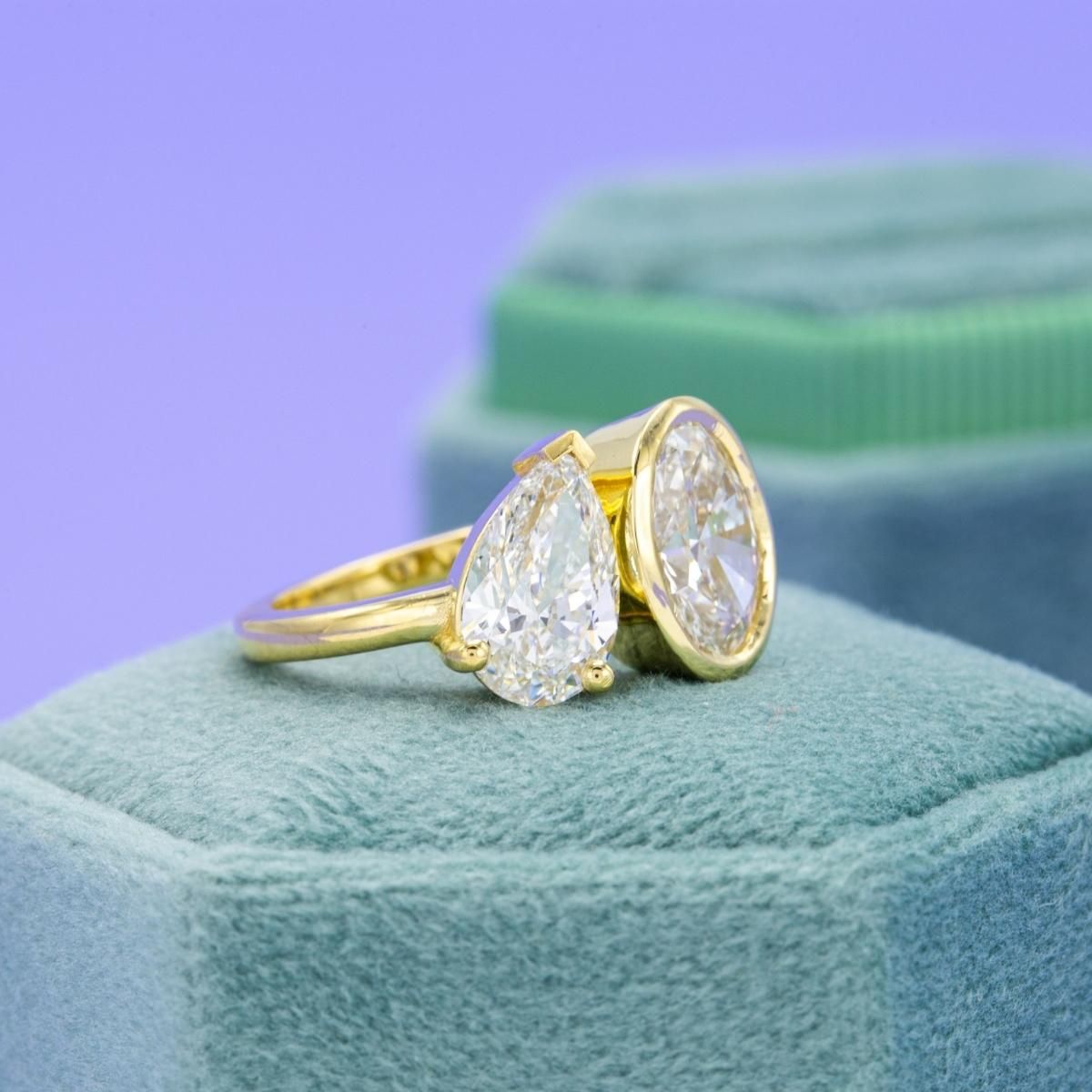 Art Deco Twin Stone Diamond 'Toi et Moi' Ring