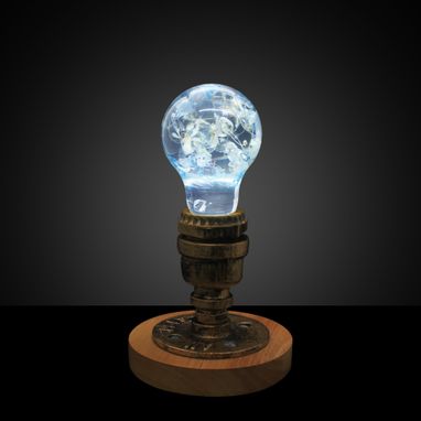 Custom Made Ep Light Handmade Led Lights, Decorative Table Lamp, E26 Led Bulb - Blue Hydrangea