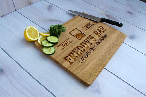 Custom Made Personalized Cutting Board, Engraved Cutting Board, Custom Wedding Gift – Cb-Wo-Freddy's Bar Classic