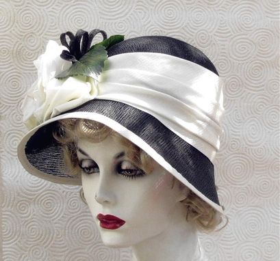 Custom Made Vintage 20s Black And White Hat Cloche Wide Brim Large Flower