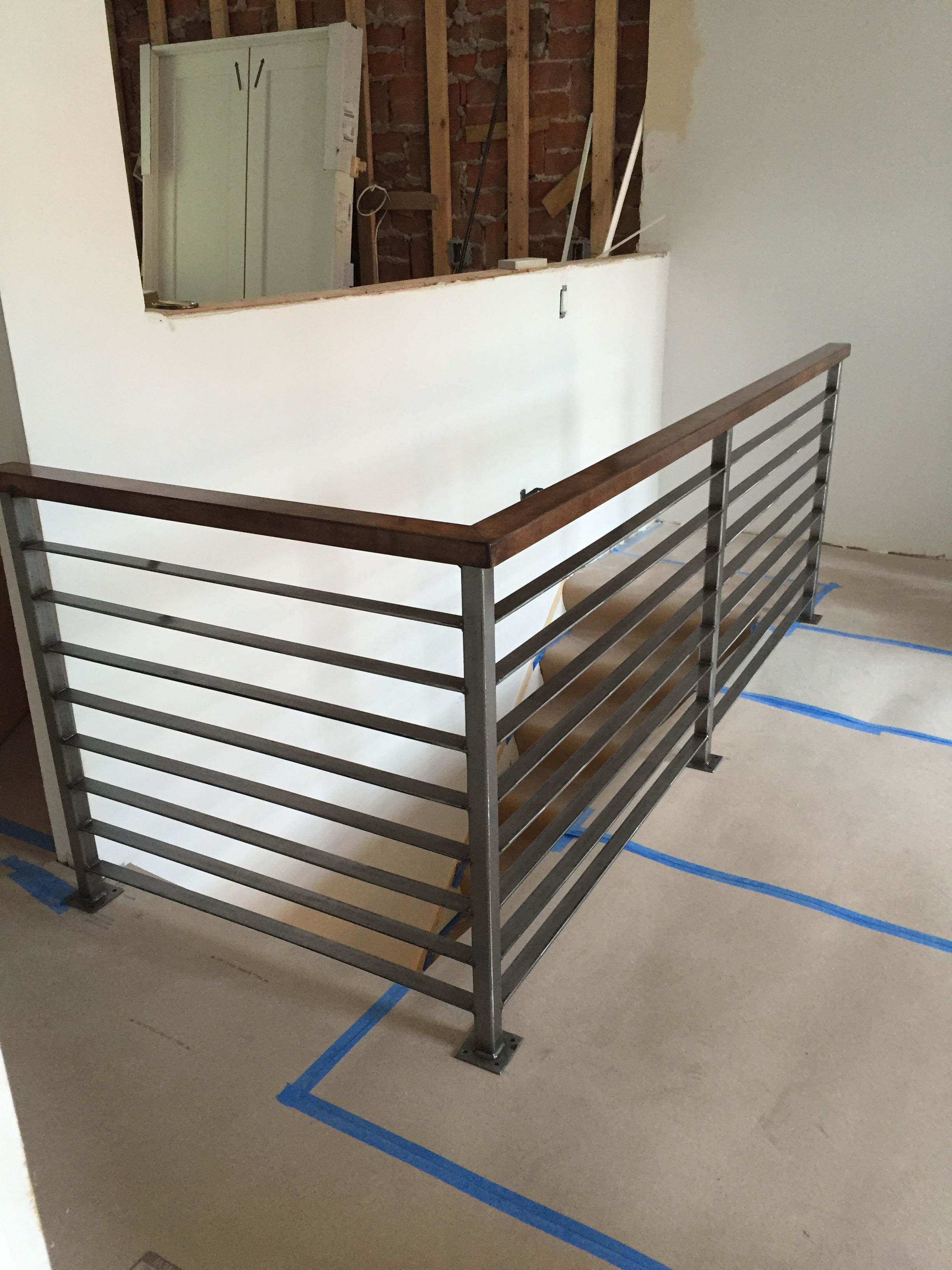 Horizontal Slat Steel Railing Modern Stair Handrail 