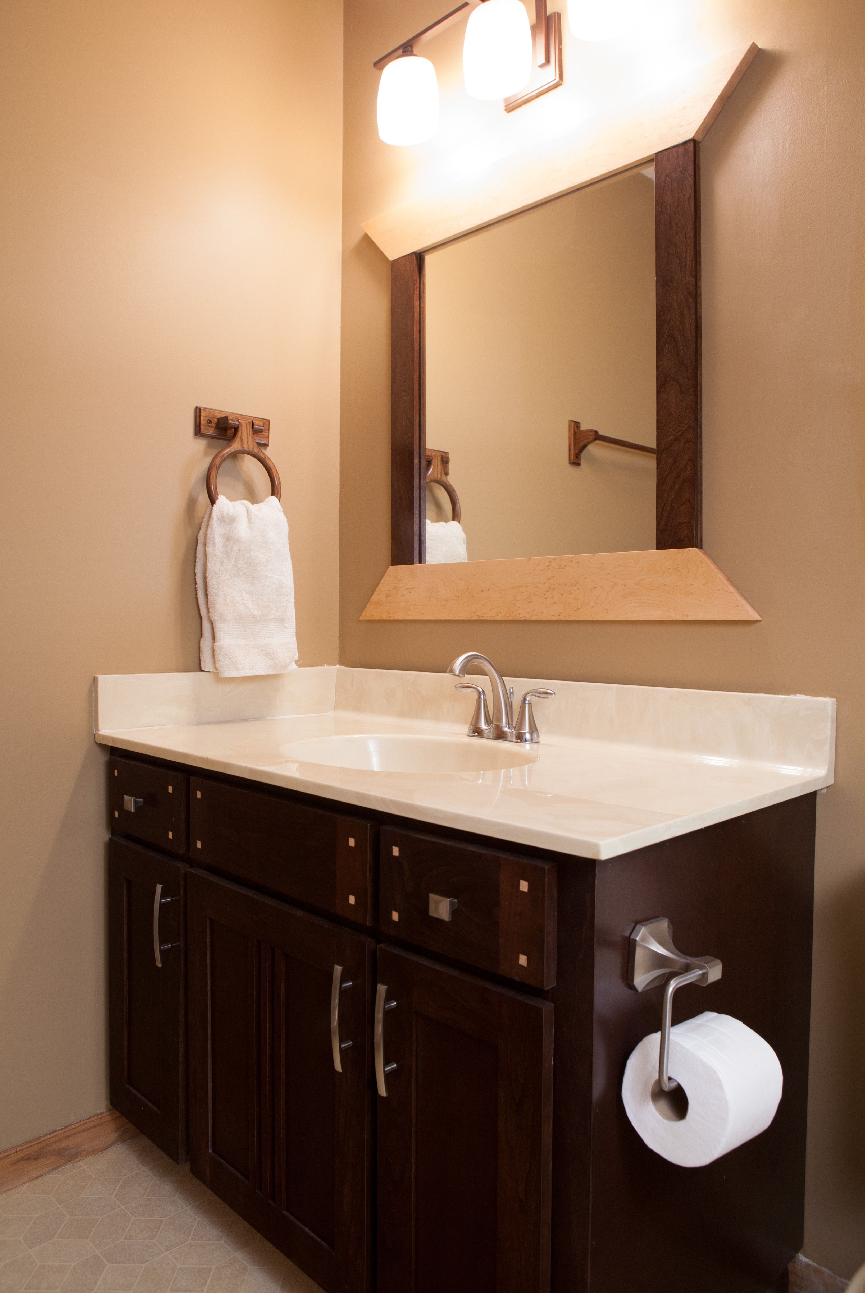 Hand Made Vanity Reface by Parkinsons Custom Woodworks