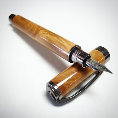 Custom Made Handmade Bradford Pear Magnetic Fountain Pen
