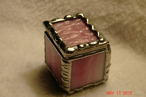 Custom Made 1 X 1 X 1 Tiny Ring Stained Glass Box In Creamy Pink And White