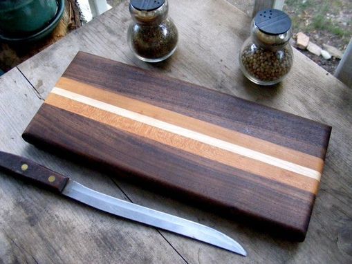 Custom Made Appalachian Edge Grain Hardwood Cutting Boards