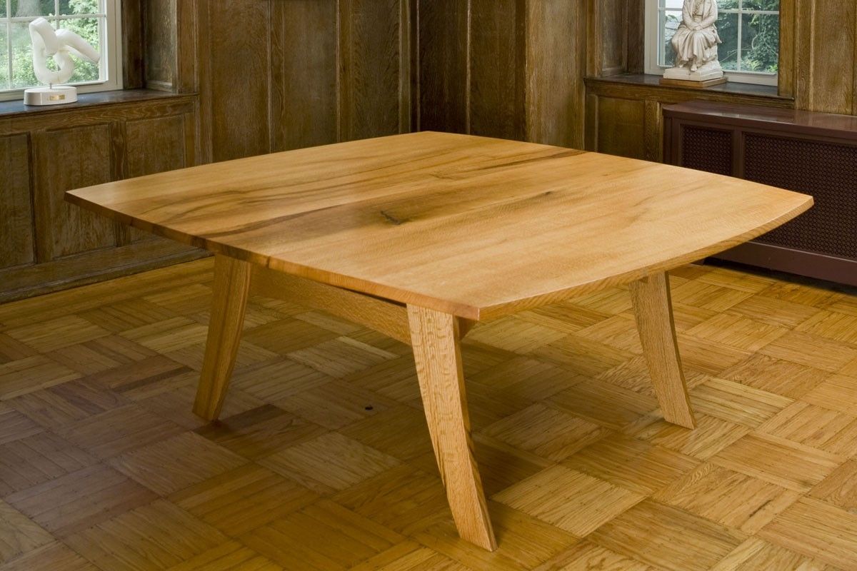 red oak dining room table