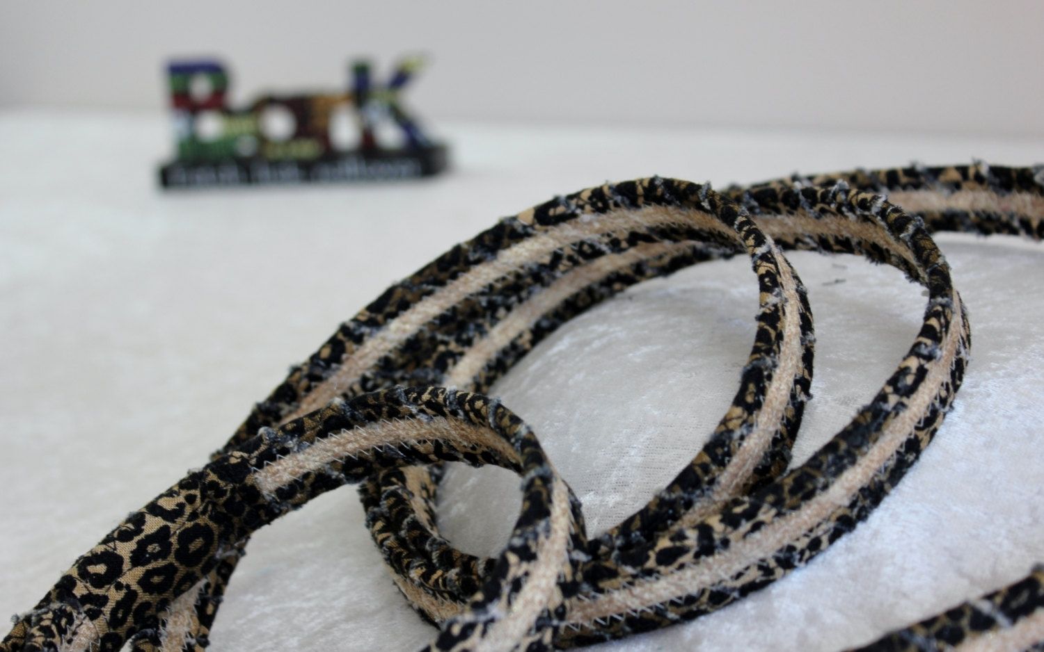 Custom Dog Leash. Fabric Wrapped Clothesline. Medium Sized Dog by