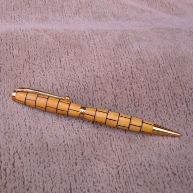 Custom Made Wood Pen Of Osage Orange With Wenge Accents   S007